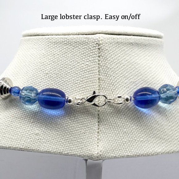 Handmade necklace with Handblown Lampworks glass beads and crystals. - Picture 4 of 4